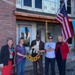 Sherrill bergabung dengan upaya 'Veterans Build Week' di situs Morris Habitat di Randolph - New Jersey Hills