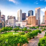 McKinsey membuka Pusat Dekarbonisasi Global di Houston untuk mempercepat upaya energi bersih
